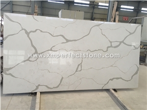 Calacatta White Quartz Stone Surfaces Slab and Cut-To-Size Tiles with Sgs/Greenguard