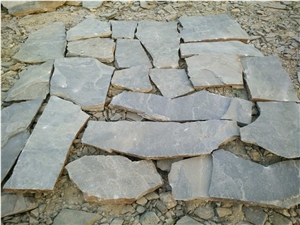China Hebei Natural Dark Grey Slate Tiles & Slabs, Out-Door Durable & Anti-Slip Flooring Stone, Courtyard Decoration/Building Stone/Garden Landscapes