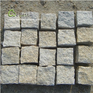 G682 Rustic Yellow Granite Cobblestone Paving Cube Stone 10x10x5cm