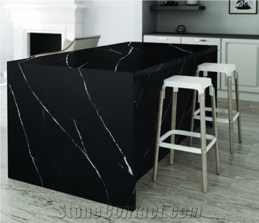 White Vein Eternal Calacatta Black Quartz Kitchen Tops