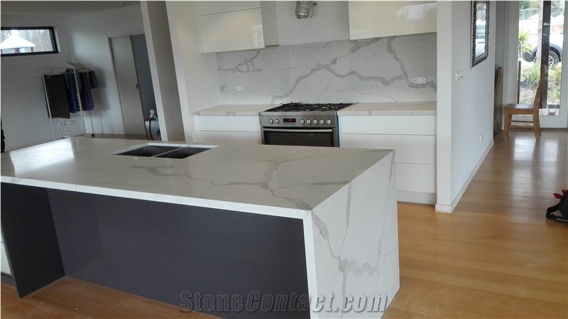 Calacatta Bianco Quartz Stone Kitchen Countertop,Islands Top