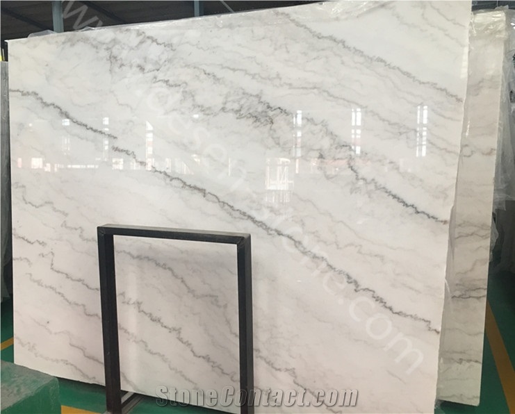 China Carrara White Marble Slabs&Tiles, Guangxi White Marble Skirtings/Wall Cladding/Floor Covering Tiles/Wall Cvering Tiles/Cut to Size/Book Match