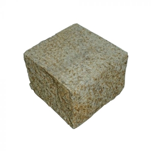 Yellow Granite Sawn Cobble 10x10cm