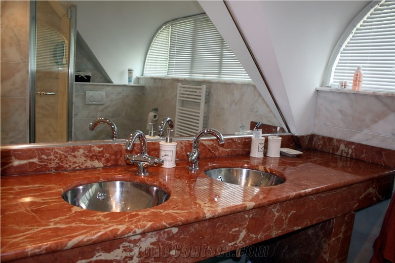 A Bathroom Performed in Rojo Alicante & Rosa Bellissimo