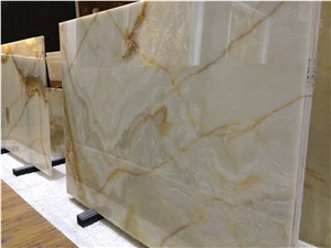 China Luxury Backlit White Onyx with Yellow Line Floor Wall Covering