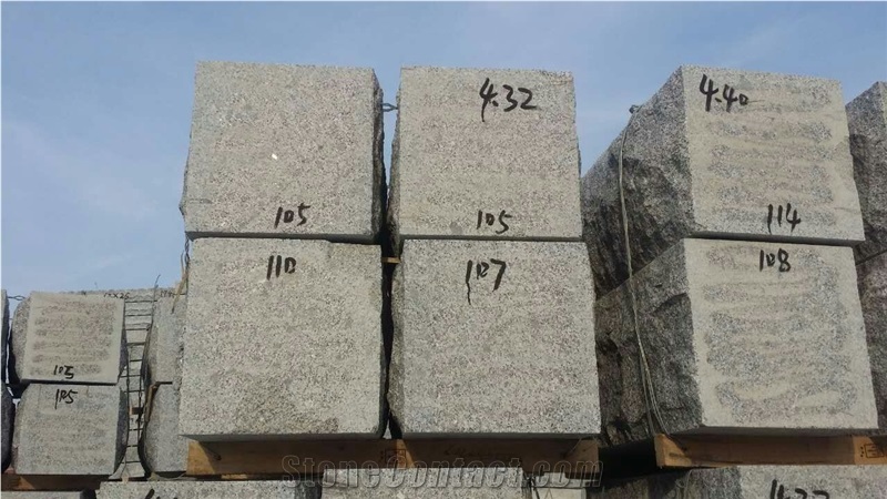 G341 Light Grey Granite Natural Surface Wall Stones for Retaining Wall for North Europe