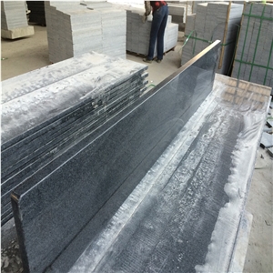 China Natural Padang Grey Granite G654 Granite Steps