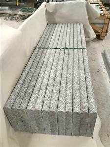 High Quality&Best Price China G623 Light Grey Granite Steps/Sesame White Flamed Granite Steps/Cheap Bianco Crystal Granite in Stairs Steps/Beveled Long Edge/Natural Building Stone Interior