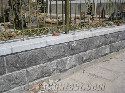 China Bluestone Wall Cladding Tiles Blue Stone Color Natural Split Surface Processing Wall Covering Pattern Hot Sale