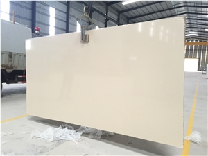Beigeengineered Quartz Stone Solid Surfaces Polished Slabs Bs1202 from Guangdong China for Bathroom Kitchen Countertops Flooring Walling