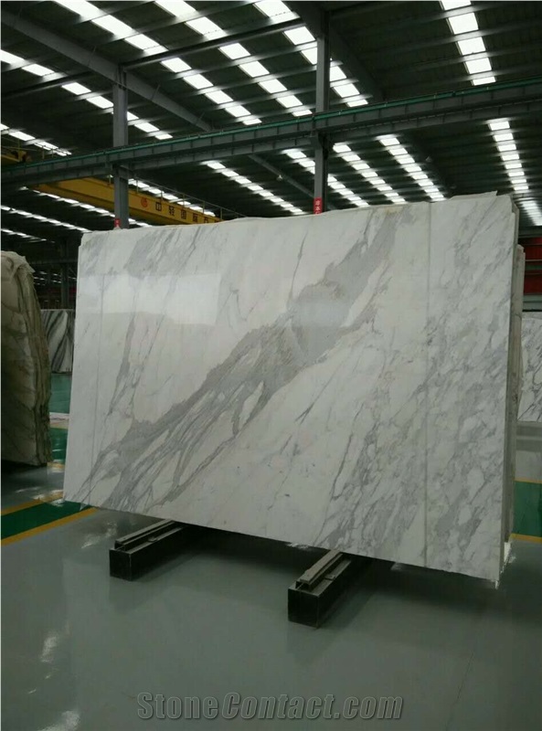 Calacatta Carrara Marble Tiles & Slabs, White Polished Marble