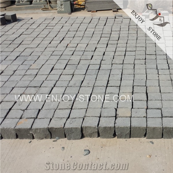 China Absolute Black Basalt,Black Andesite Stone,Basalt Driveway Paving Stone,Cobble Stone,Cube Stone for Walling & Flooring