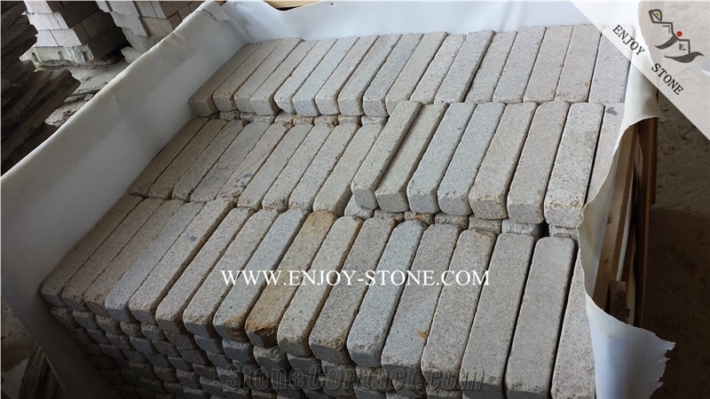 China Rustic Yellow Granite G682 Cobble Stone,Bushhammered and Tumbled Finish Cube Stone for Exterior Paving Sets,Garden Stepping Pavements,Courtyard Road Pavers,Driveway Paving Stone,Walkway Pavers