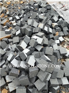 China Zhangpu Black Basalt Cube Stone,Top Flamed/Exfoliated Sides Natural Split,Bottom Sawn Cut Exterior Floor Covering Paving Sets,Courtyard Road Pavers