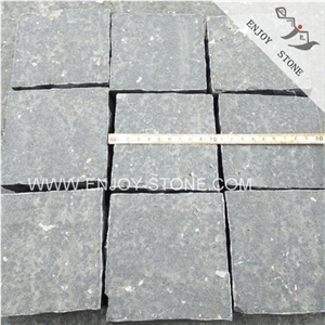 Cleft Finish Zhangpu Black Basalt,Black Absolute Basalt Cobble Stone,Black Driveway Paving Stone,Flamed Finish Basalt Side Stone,Outdoor Tiles for Driveway