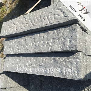 Sesame Grey Granite Garden Rockstone,Natural Grey Granite Palisade Stone,Split Grey Granite Pillars,China Gray Granite Retaining Wall Cladding,G654