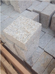 China Popular Cheap G682 Rusty Yellow, Sunny Gold Granite All Sides Natural Split Cube Cobble Stone&Cobblestone&Paving Stone for Patio,Driveway, Garden Stepping Pavements