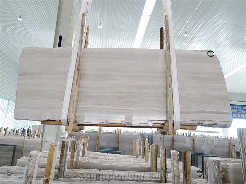 China Serpeggiante Marble Quarry Owner White Wooden Grain Marble Slabs Tiles for Home Decor