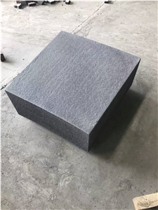 New G684 Black Basalt Flamed Surface and Sides Sitting Blocks Curb Elements