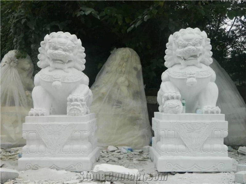 Hand Carved White Marble Chinese Lion Statue Garden Sculptures