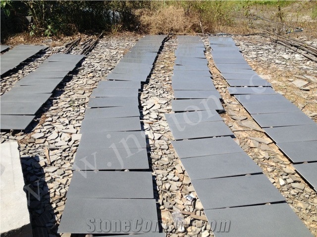 Inca Grey/ Hainan Grey/ Hainan Grey Basalt/ Tiles/ Walling/ Flooring/Chinese Basalt/Grey Basalt/ Basaltina / Basalto