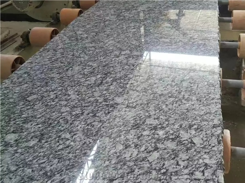 China Surf White Seawave Flower Granite Polished Slabs Tiles