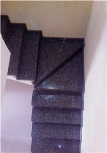 Gris Taguanes Granite Stairs