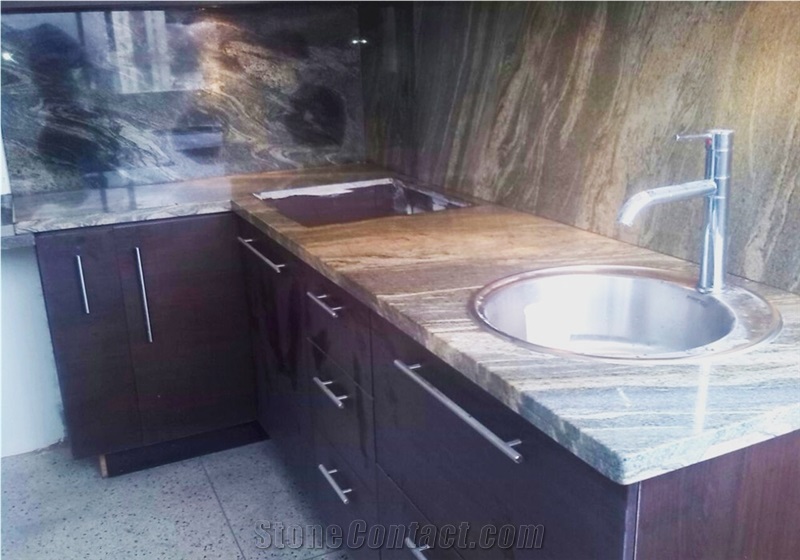 Multicolor Cardenal Granite Kitchen Countertop