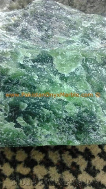 New Selling Attractive Style Rough Nephrite Jade