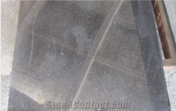 Black Galaxy Granite Half Slabs, Granite Floor Tiles