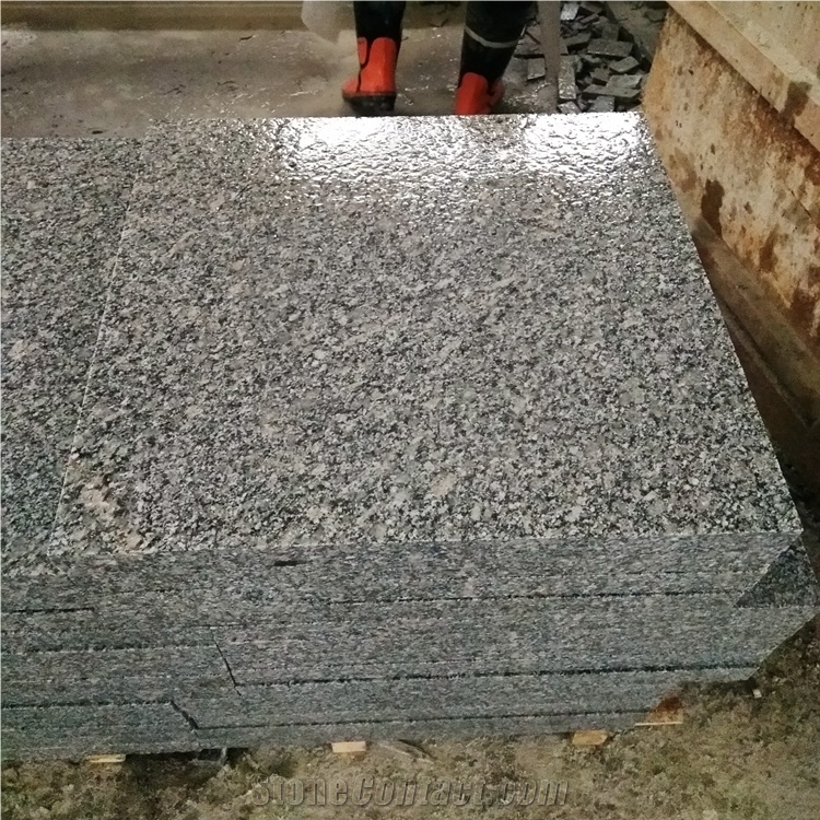 Light Grey Granite Flemed Surface G714 Baoshan Grey Granite Tile Slab