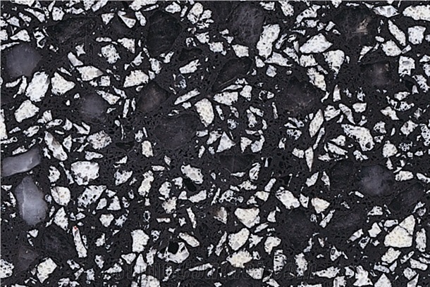 Black & White Quartz Slabs and Tiles