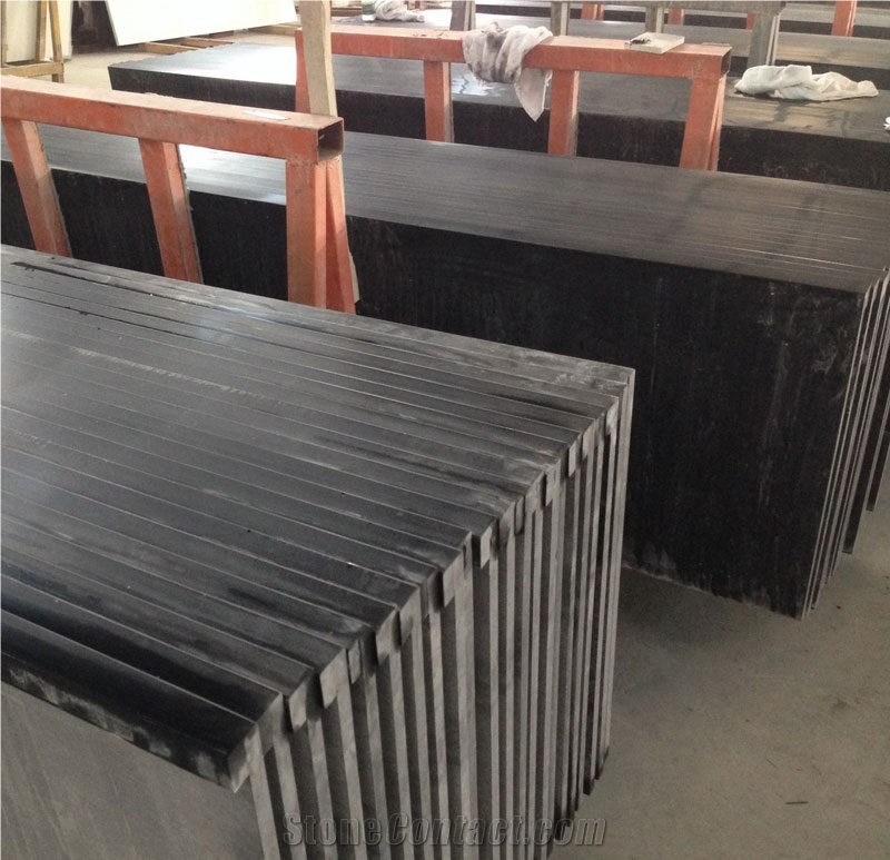 D3002 Absolute Black Quartz Stone Slab in High Quality Quartz Surface for Laboratories, Healthcare Facilities and Food Preparation Environments Scratch Resistant and Stain Resistant