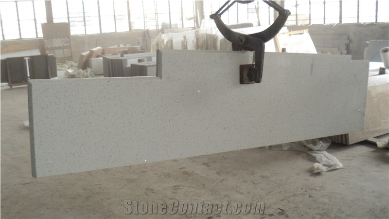 Man-Made White Sparkle Quartz Stone Countertop for Kitchen