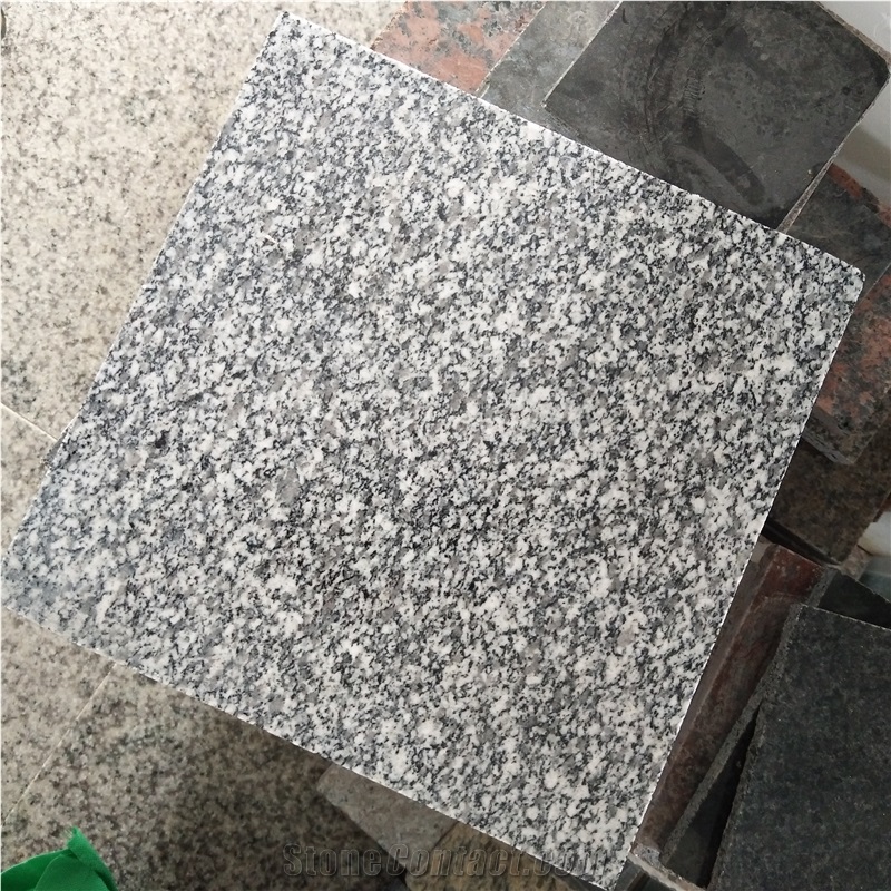 G688 Granite Tiles and Slabs China Grey Granite Flooring Tiles Wall Tiles Granite Tiles