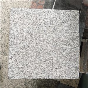 G688 Granite Tiles and Slabs China Grey Granite Flooring Tiles Wall Tiles Granite Tiles