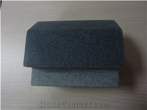 G654 China Sesame Black Quarry Owner,Impala Black,Padang Dark Granite Kerbs/ Kerbstone /Cube for Road Side Stone Exteroir Paving Stone