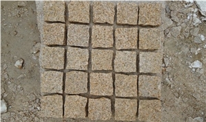 G682 China Granite for Road Paver Cube Stone Natural Spilt