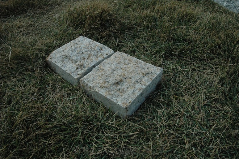 G682 China Granite for Road Paving Stone Cube Stone Polished Natural Split