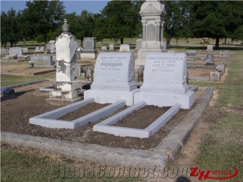 Good Quality Polished Asian Style Indian Red/ Imperial Red Granite Tombstone Design/ Western Style Monuments/ Upright Monuments/ Headstones/ Monument Design