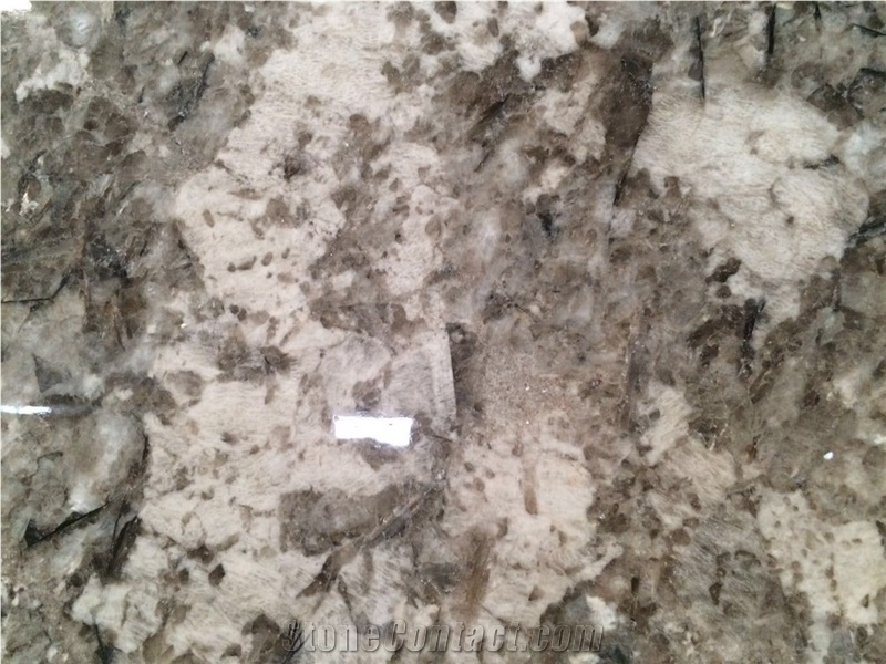 Monte Cristo Granite Slabs for Countertop