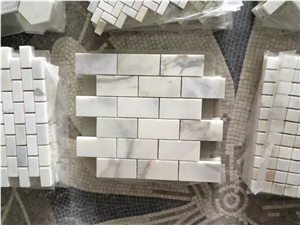 Carrara White,Bianco Carrara White Marble Mosaics,Calacatte Gold Marble Mosaic,Wall Covering,Wall Panels,Mosaics for Wall Covering,Honed/Polished Surface Mosaic,Floor Mosaic,Mosaic Pattern
