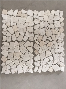 Irrgular White Travertine Chip Mosaic Tumbled Irregular Travertine for Floor Mosaic