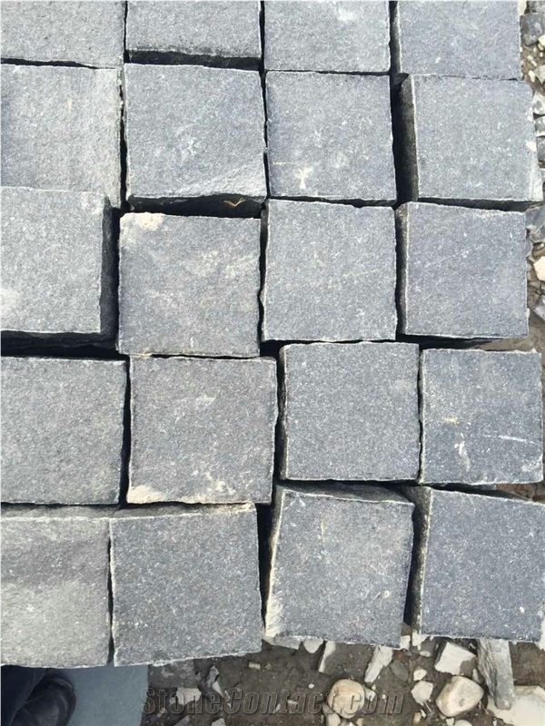 Laiwu Black Granite Split Sides Cobbles