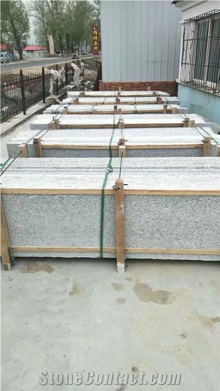 New G655 Silver Grey Granite from North Of China Polishing Slabs Tiles Competitive Prices