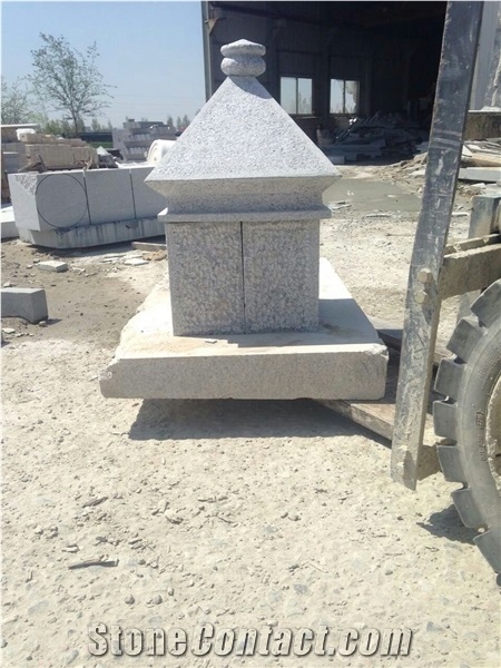 Sd G603 Silver Grey Granite Shaped Pillars and Caps Flamed Surface Competitive Prices