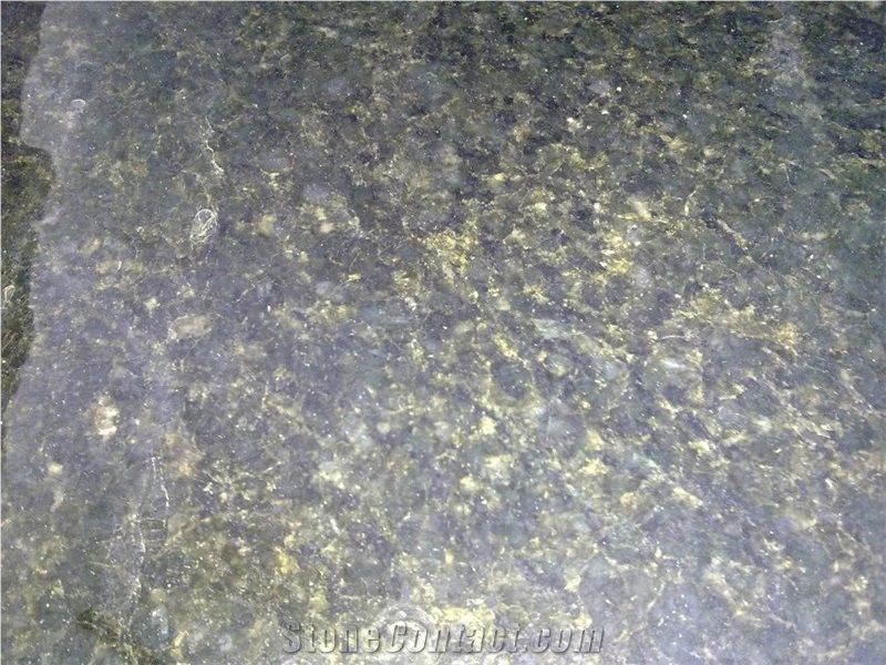 Green Granite Wall Cladding Tiles Verde Ubatuba Granite with Good Quality