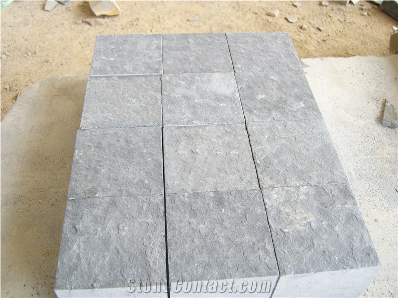China Cheap Zhangpu Black Basalt Natural Split Cube Stone,Cobble Stone,Paver,Pavement