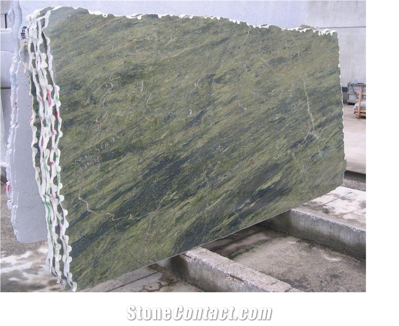 Orinoco Granite Slabs