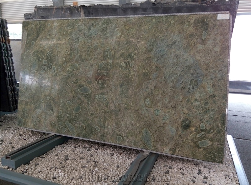 Brazil Seattle Granite Slabs/ Leathered Granite Slabs/ Brazil Green Granite Slabs/ Seattle Granite Slabs for Countertops, Wall Tiles, Flooring Tiles, Skirtings, Countertops Etc.